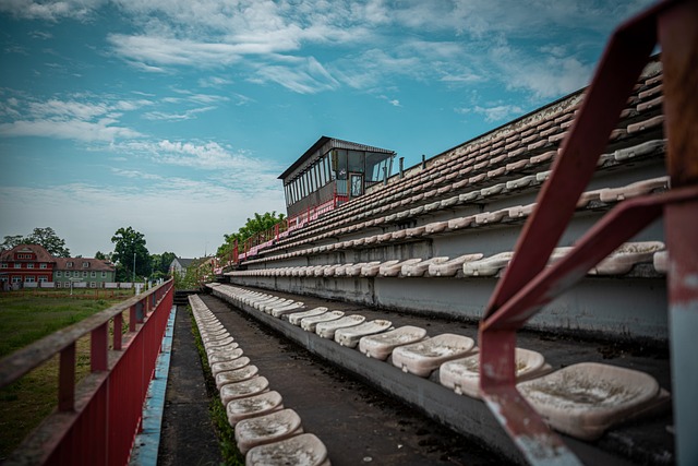 雷霆要想冲 雷霆要想冲